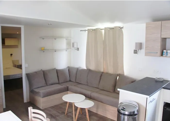 Mobile Neuf Az 27 Vakantiepark Fréjus